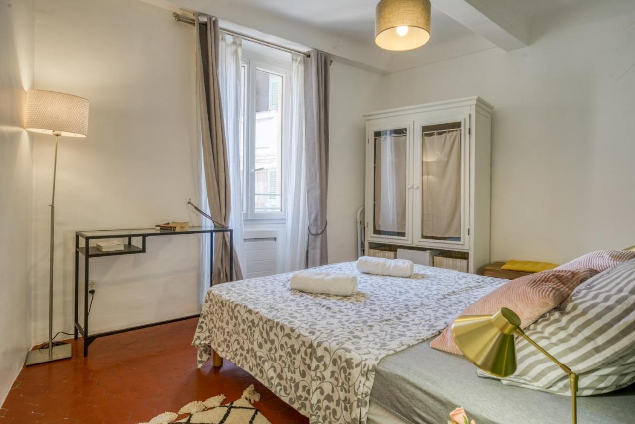 Typique - 2 Bedrooms,Typical Apartment-Old Town Ницца Экстерьер фото
