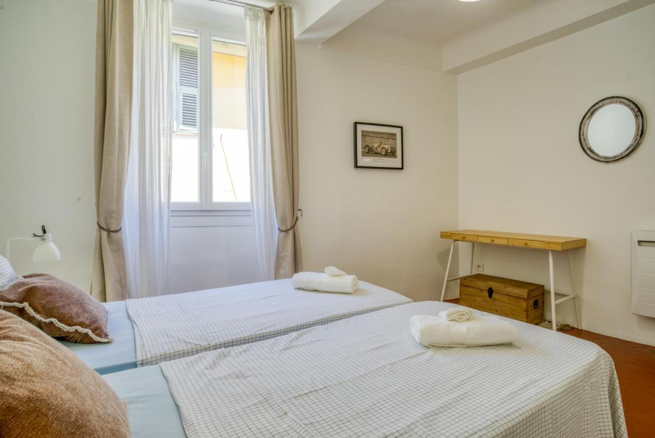 Typique - 2 Bedrooms,Typical Apartment-Old Town Ницца Экстерьер фото
