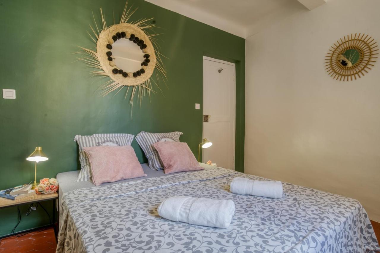 Typique - 2 Bedrooms,Typical Apartment-Old Town Ницца Экстерьер фото