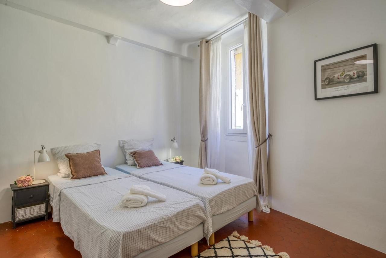 Typique - 2 Bedrooms,Typical Apartment-Old Town Ницца Экстерьер фото