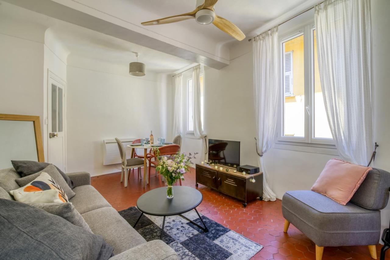 Typique - 2 Bedrooms,Typical Apartment-Old Town Ницца Экстерьер фото