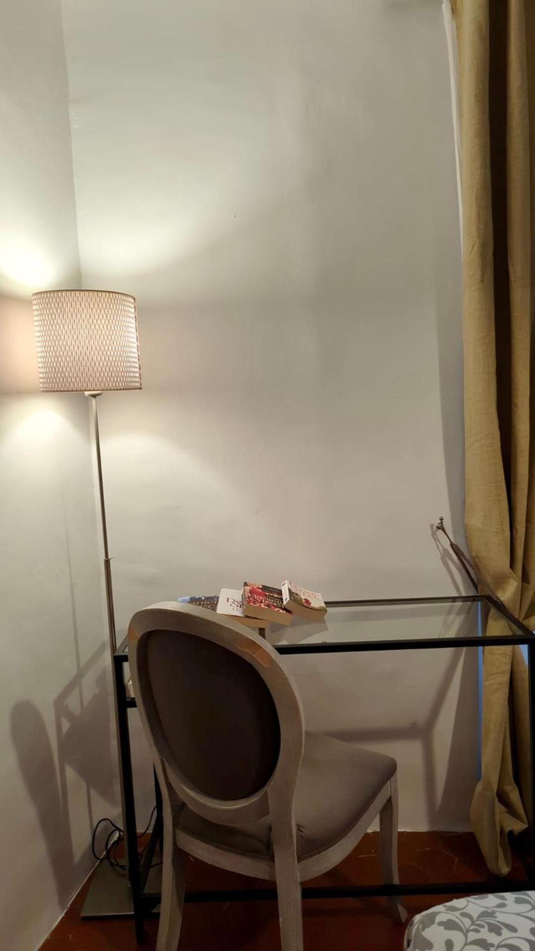 Typique - 2 Bedrooms,Typical Apartment-Old Town Ницца Экстерьер фото