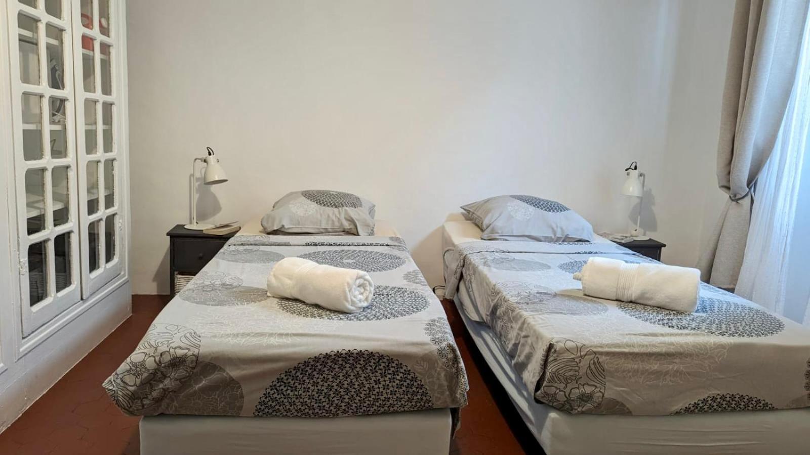 Typique - 2 Bedrooms,Typical Apartment-Old Town Ницца Экстерьер фото